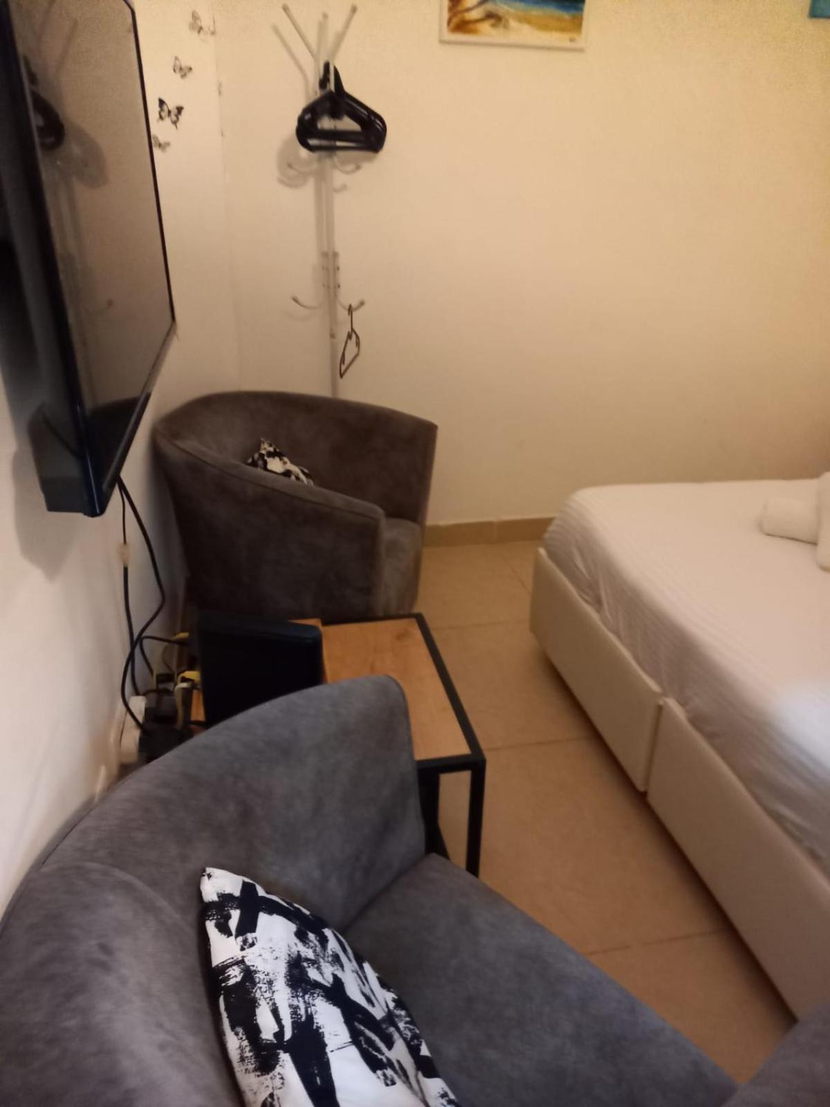 יחידת אירוח בבית ורדי Tiberiade Camera foto
